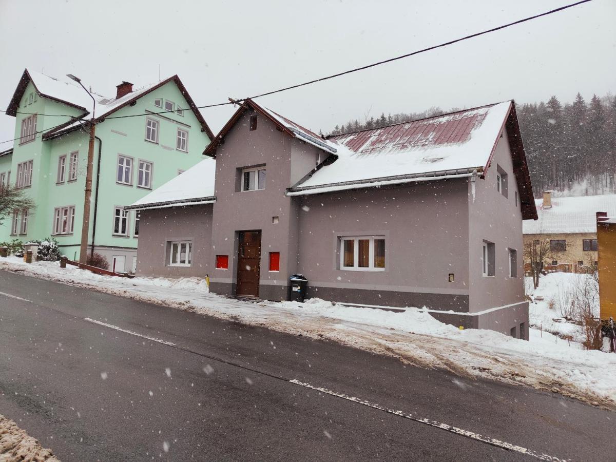 Apartmany Na Ceste Desna  Exterior photo